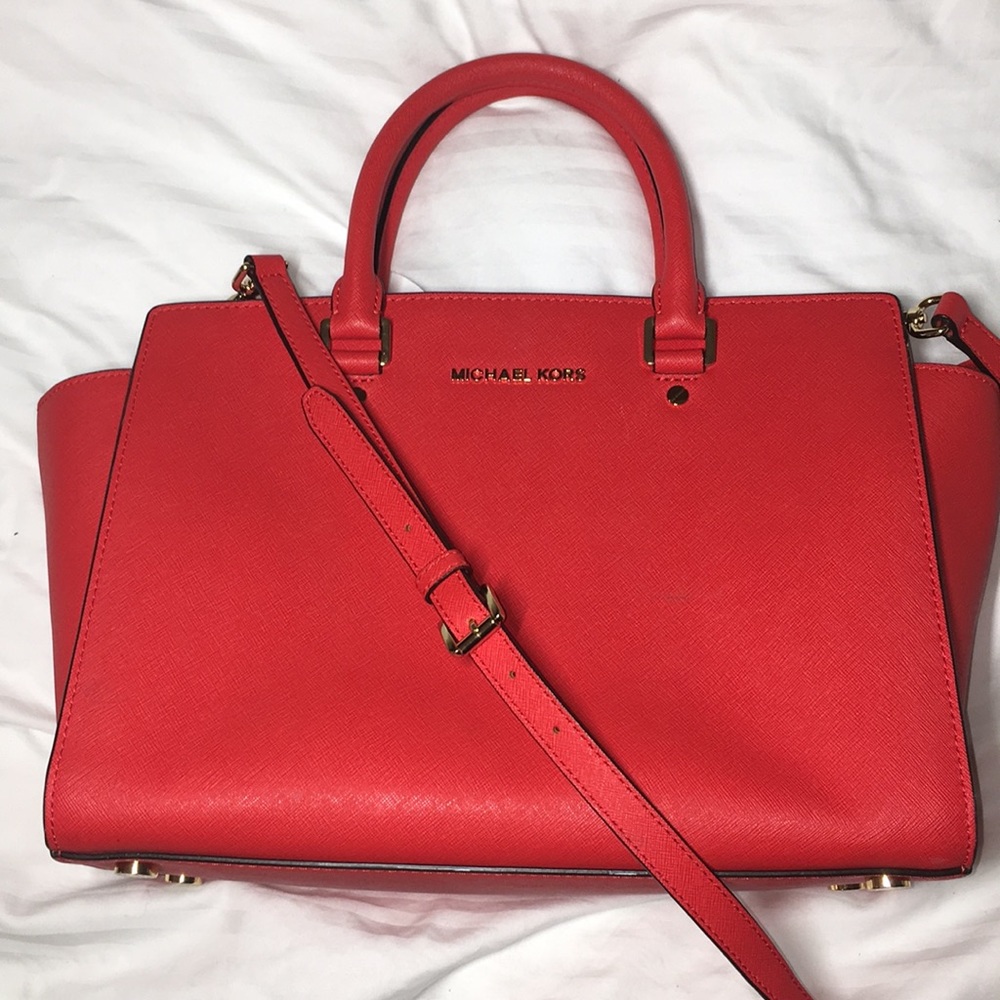 Authentic Michael Kors Selma Saffiano Satchel